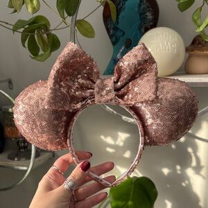 Rose Gold Minnie Ears